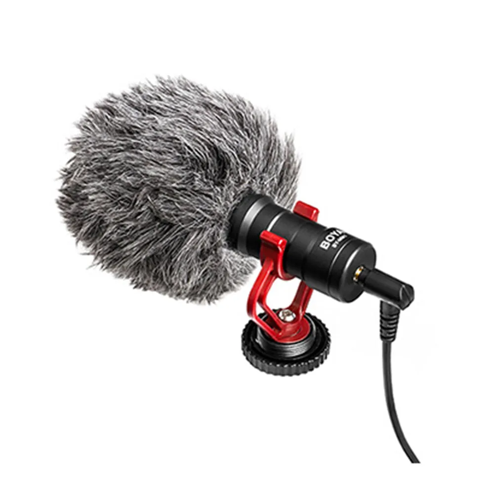 Professional microphone – Boya BY-MM1 for interviews and outdoor shoots