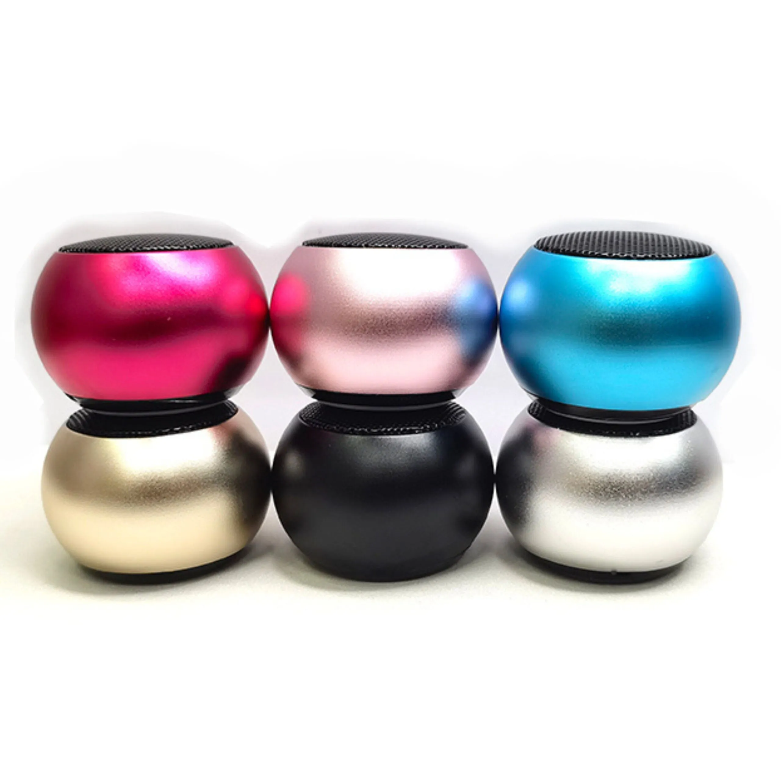 Portable Metal TWS Speaker for Music Enthusiasts