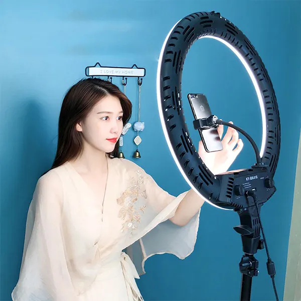 Plokama R56 Pro 22-inch soft LED ring light for professional use.