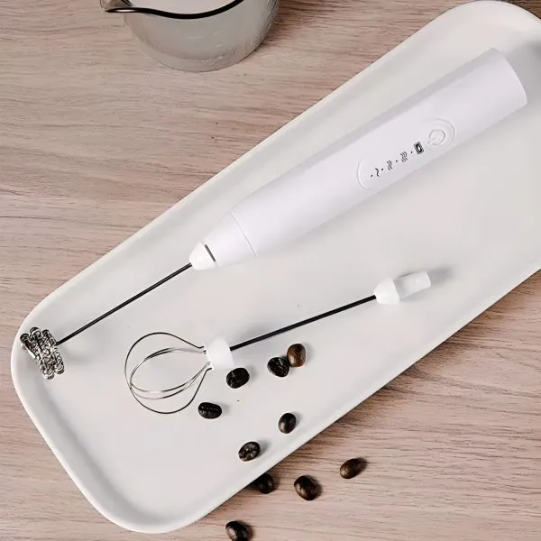 USB rechargeable whisk for milk frothing and coffee blending