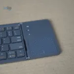 Portable wireless folding keyboard