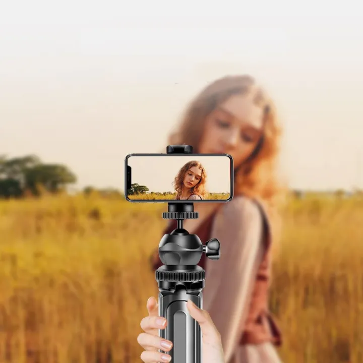 Compact Camera and Mobile Tripod Holder