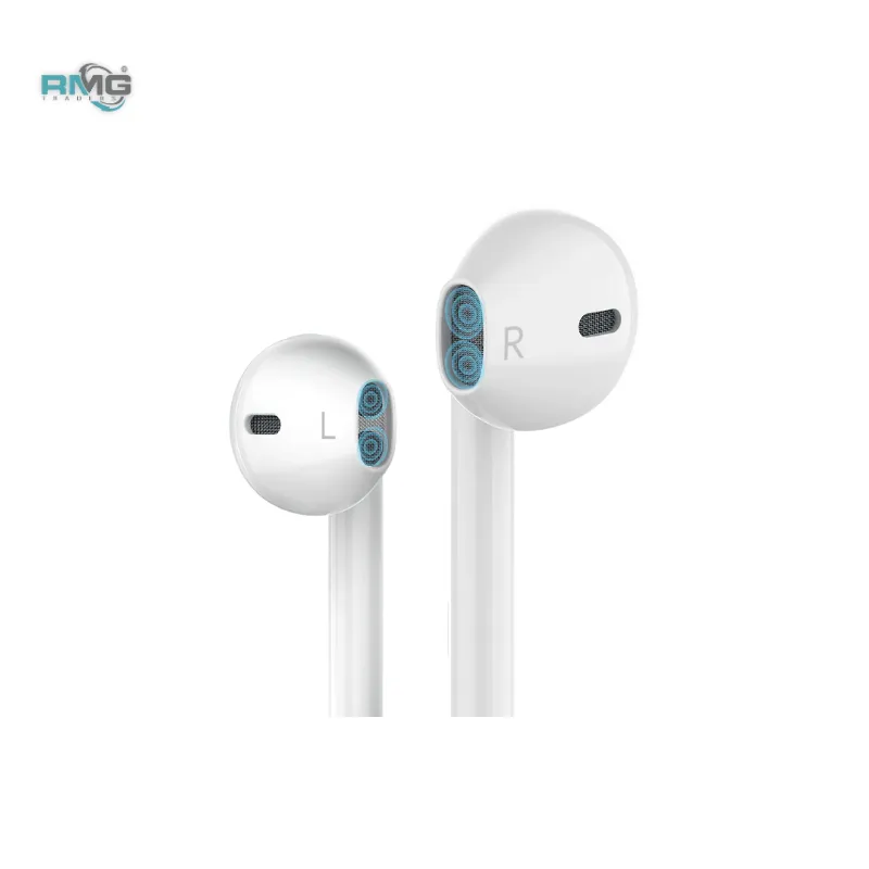 Comfortable Fit Handsfree with Strong Bass