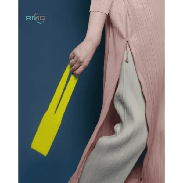 Phone pocket handbag close view