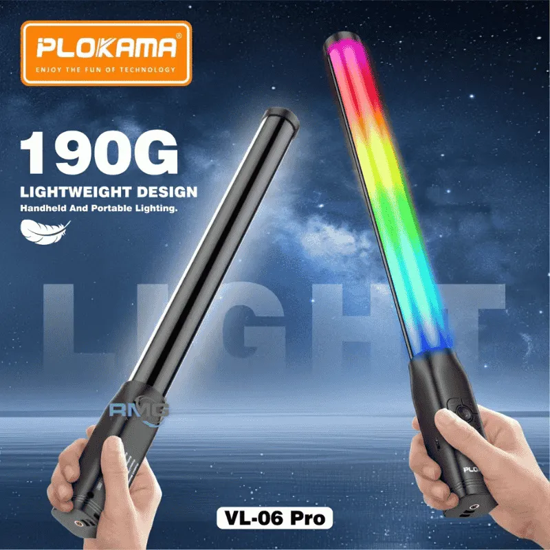 Portable RGB LED light for vlogging