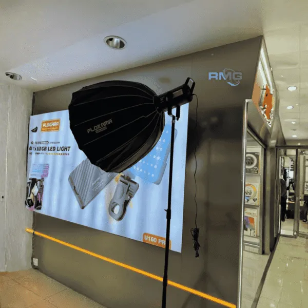PLOKAMA 300W LED studio light with tripod